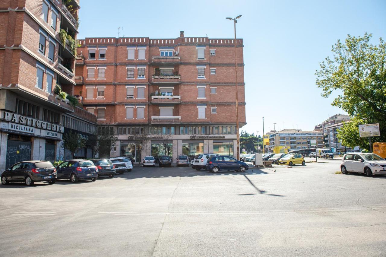 Clover - 13 Piazza Pio XI Ρώμη Εξωτερικό φωτογραφία